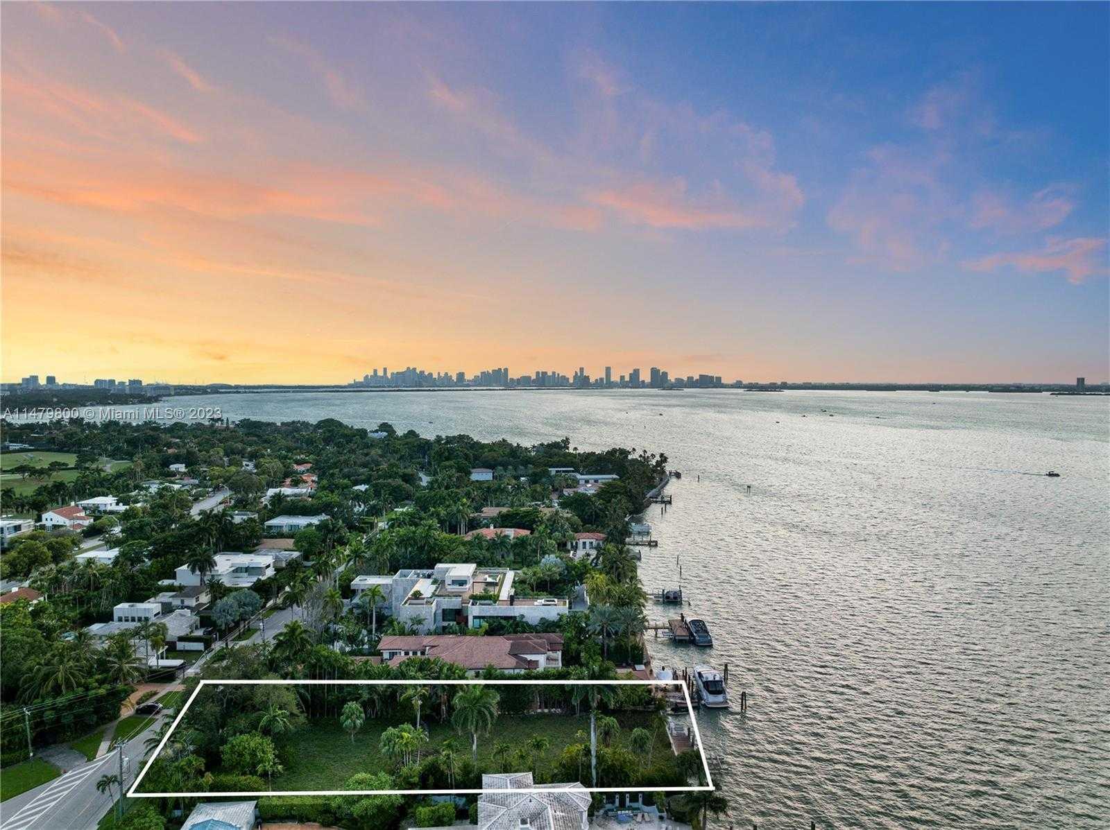 6300 N Bay Rd , Miami Beach, Single-Family Home,  for sale, InCom Real Estate - Sample Office 