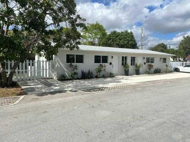 3760 NW 13th Pl  3760, Miami,  for rent, InCom Real Estate - Sample Office 