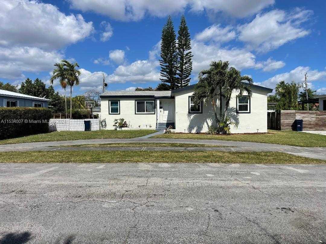 8241 SW 31st St , Miami, Single-Family Home,  for sale, InCom Real Estate - Sample Office 