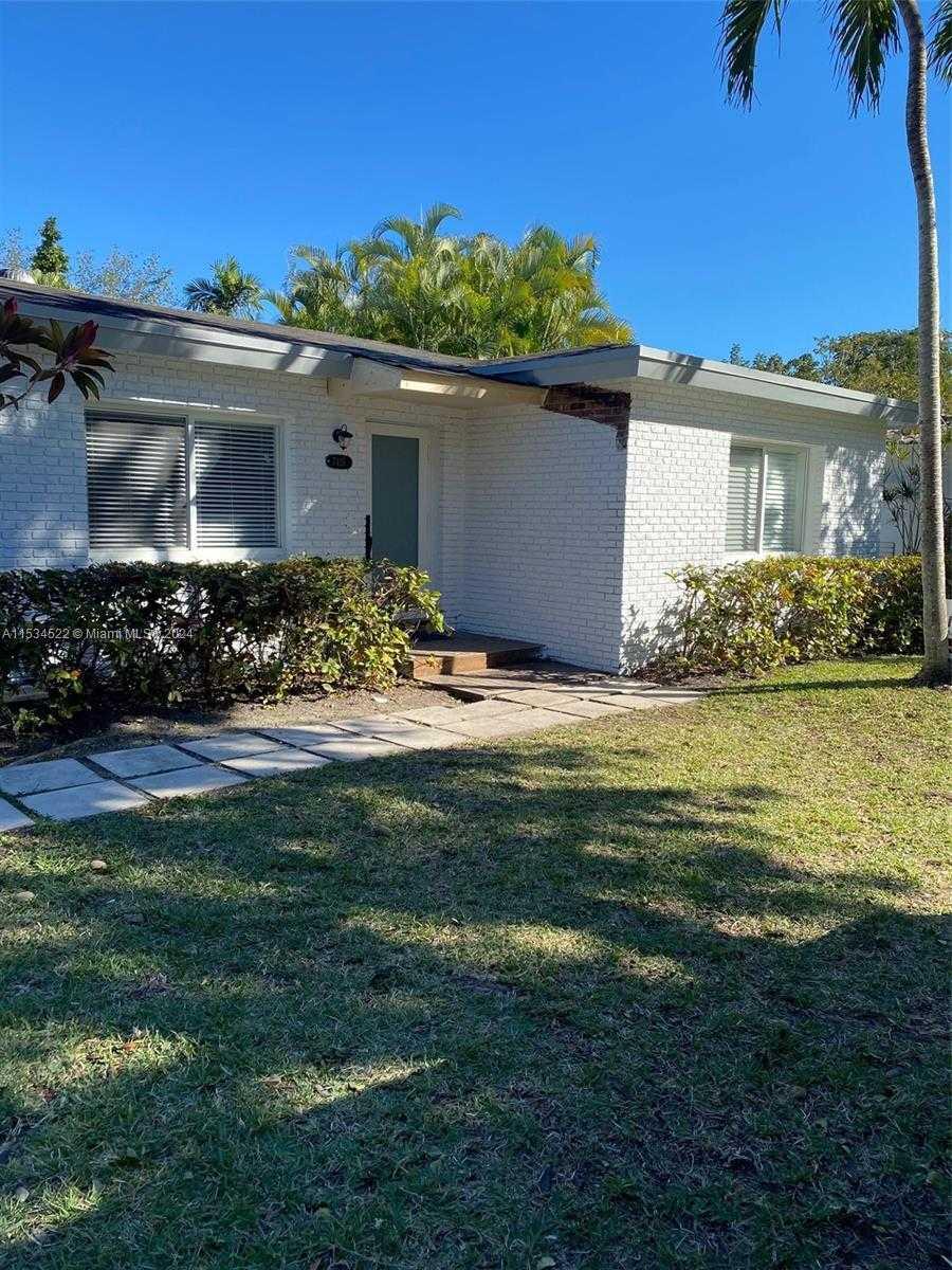 7415 SW 56th Ave , Miami, Single-Family Home,  for rent, InCom Real Estate - Sample Office 