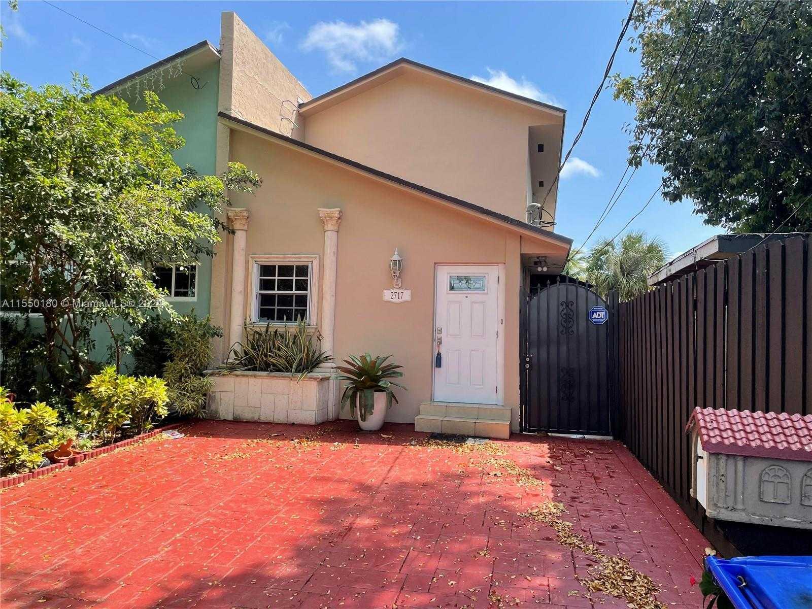 2717 SW 32nd Ave , Miami, Single-Family Home,  for sale, InCom Real Estate - Sample Office 