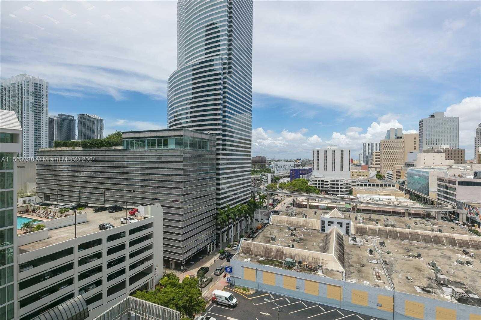 150 SE 2nd Ave  1010, Miami, Condo,  for leased, InCom Real Estate - Sample Office 