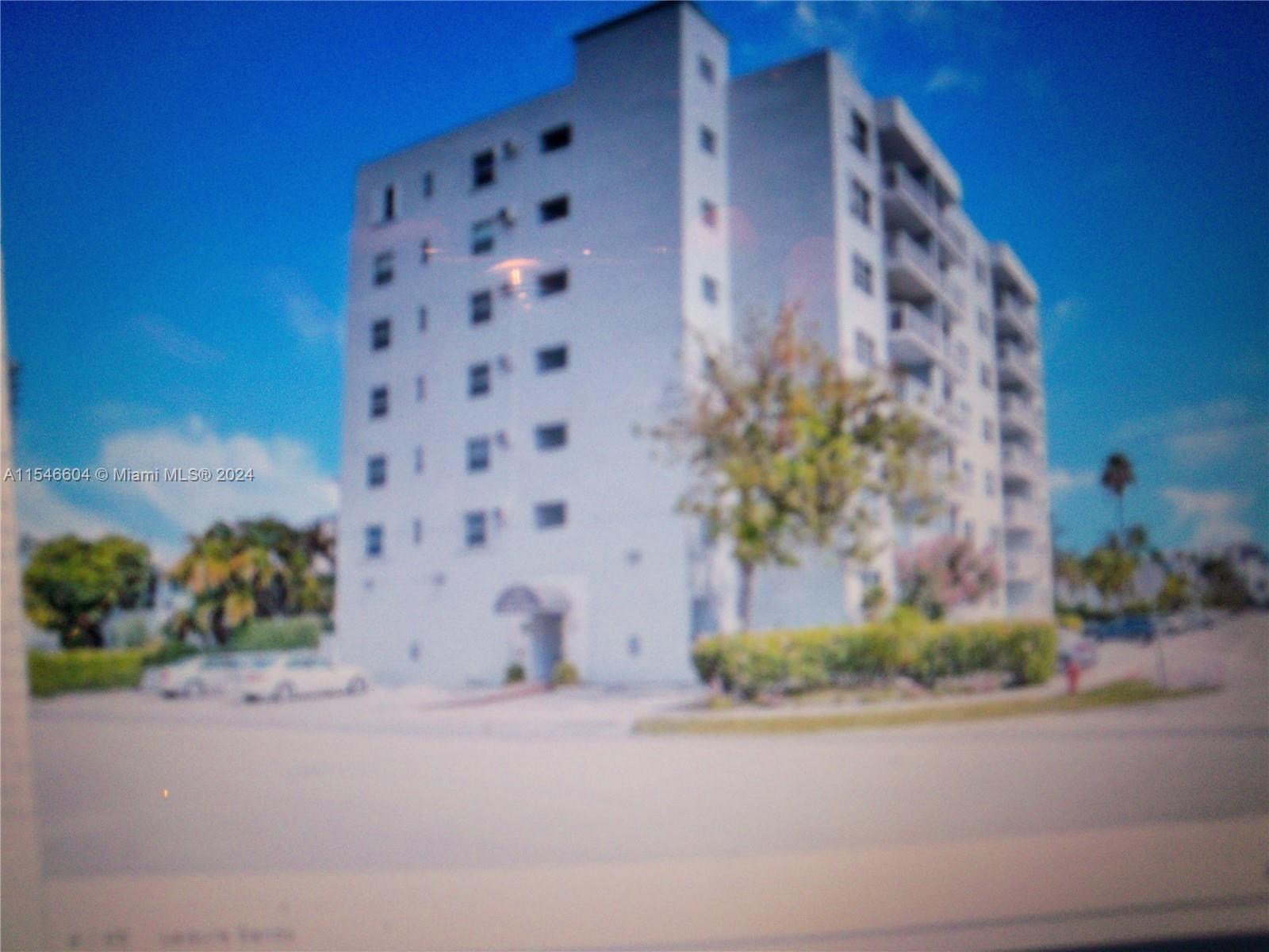 720 Orton Ave  502, Fort Lauderdale, Condo,  for rent, InCom Real Estate - Sample Office 