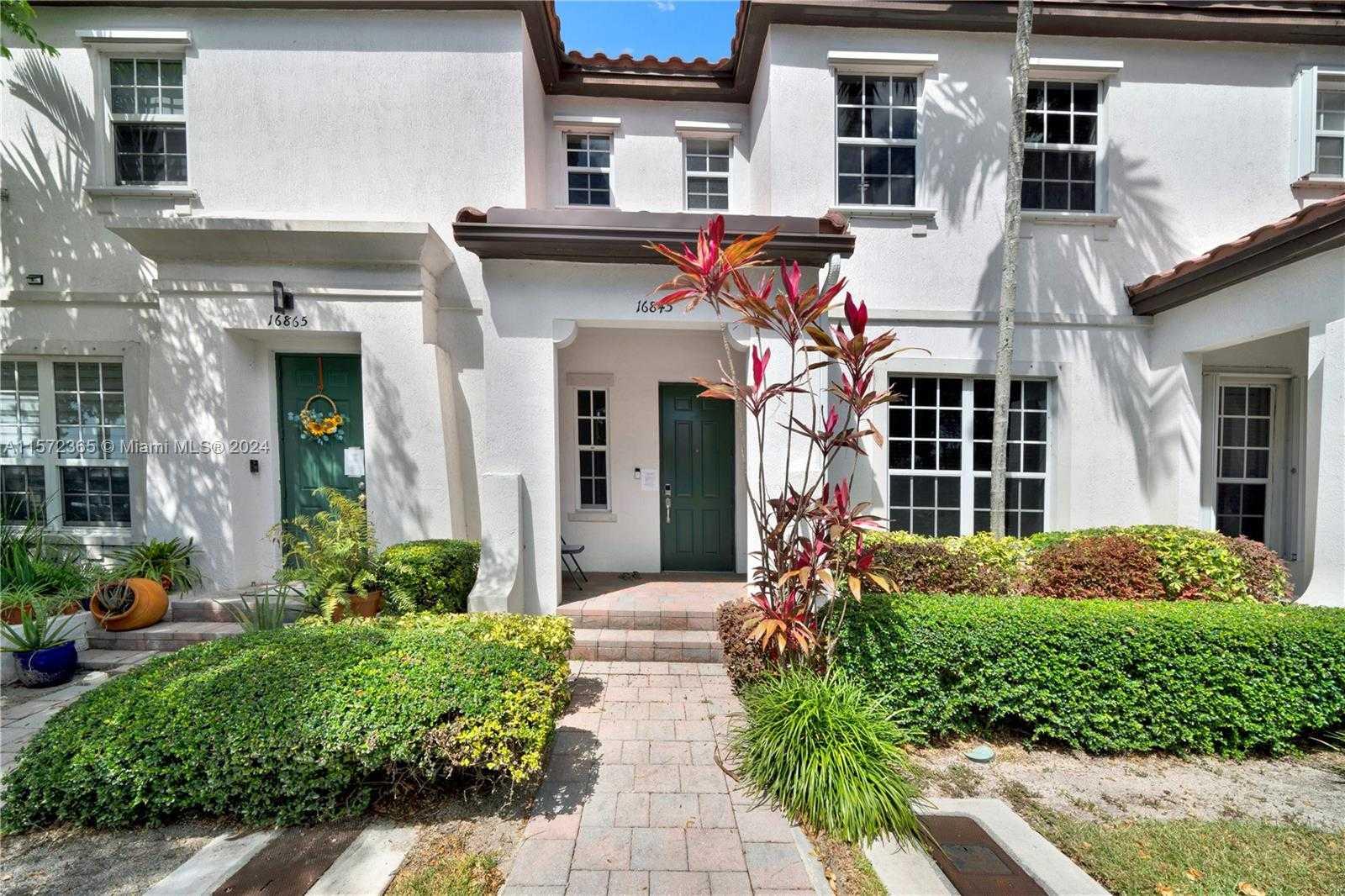 16845 SW 95th St  ., Miami, Townhome / Attached,  for sale, InCom Real Estate - Sample Office 