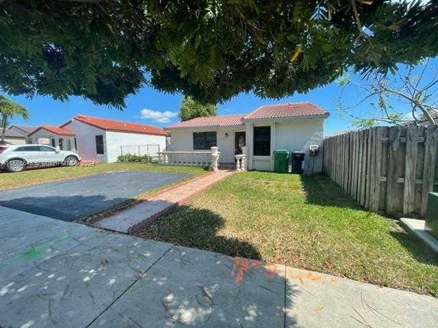 13361 NW 2nd Ter , Miami, Single-Family Home,  for rent, InCom Real Estate - Sample Office 