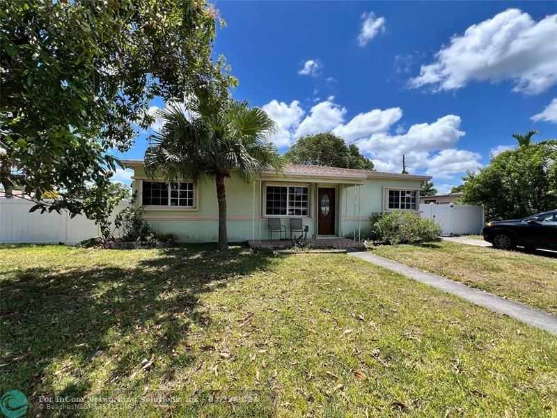 1070 NE 174th St NE, Miami, Single-Family Home,  for sale, InCom Real Estate - Sample Office 