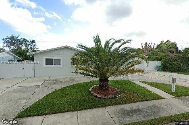 10334 Fairway Heights Blvd , Miami, Single-Family Home,  for sale, InCom Real Estate - Sample Office 