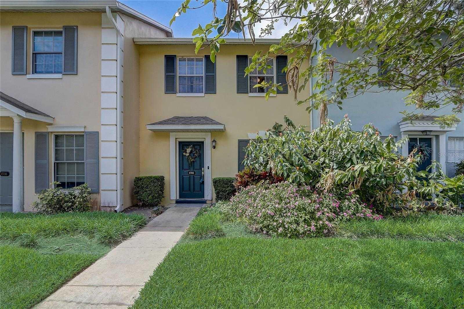 2706 E PINE STREET, ORLANDO, Townhome / Attached,  for sale, InCom Real Estate - Sample Office 