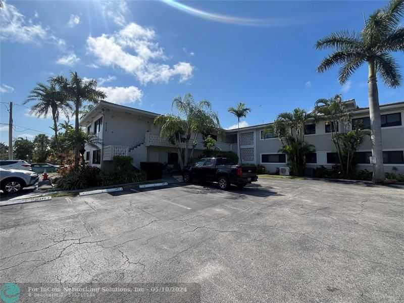 2718 NE 14th St NE 4, Fort Lauderdale,  for rent, InCom Real Estate - Sample Office 
