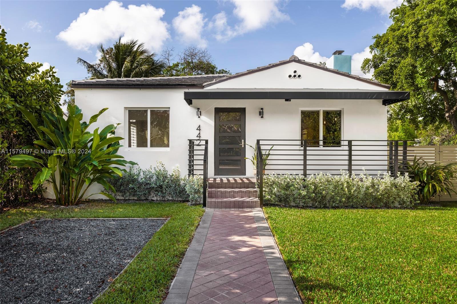 442 NW 46th St , Miami, Single-Family Home,  for sale, InCom Real Estate - Sample Office 